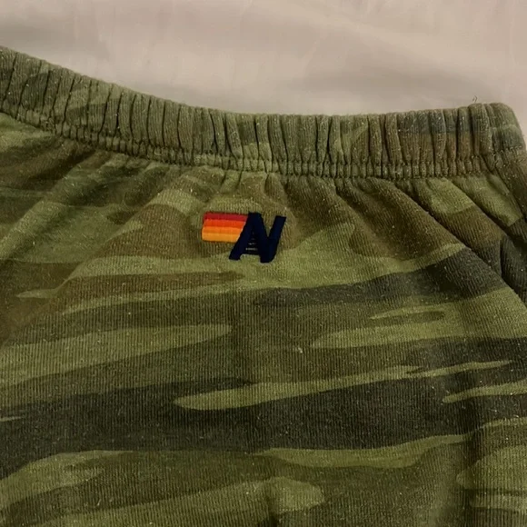 Aviator nation camouflage sweatpants with lightning bolt on the left pant leg. - Picture 4 of 4